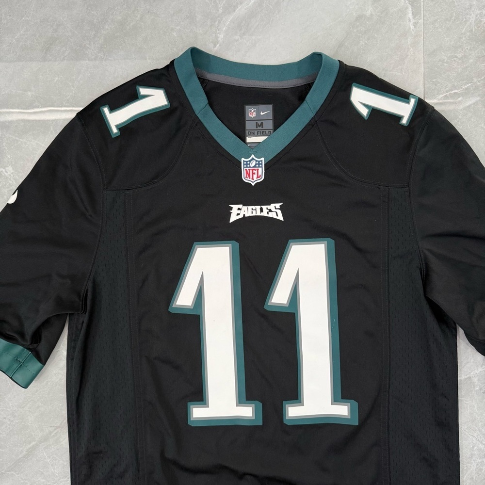 Men’s Nike Carson Wentz #11 NFL Philadelphia Eagles Football Jersey Medium - Picture 4 of 16